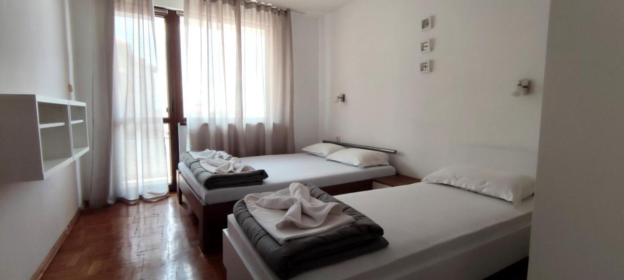 Yanevi Apartments Τσερνομόρετς Εξωτερικό φωτογραφία